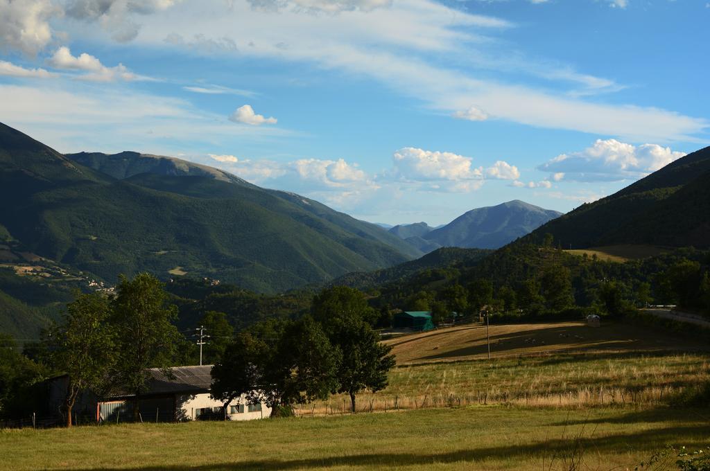 Campagna In Compagnia Villa Vallo di Nera Exterior foto